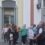 ΠΑΤΡΑ: Οι συμβασιούχοι απέκλεισαν το Δημαρχείο