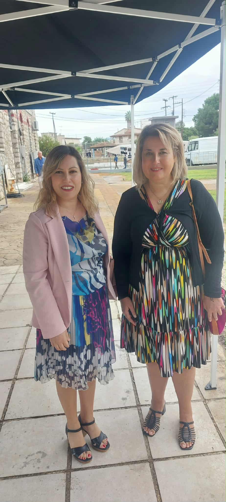ΔΕΙΤΕ ΦΩΤΟ: Αποκαλυπτήρια του Μνημείου Προσφύγων Μικρασιατικού Ελληνισμού στη Ν. Μανωλάδα